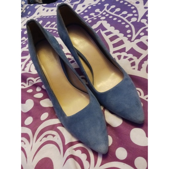 Michael Kors‎ Dusty Blue Suede Leather Alina Flex Pumps Heels, Size 6 - Picture 2 of 6